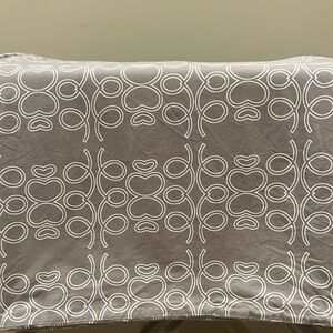 The Land of Nod Gray and White Patterned duvet coverlet